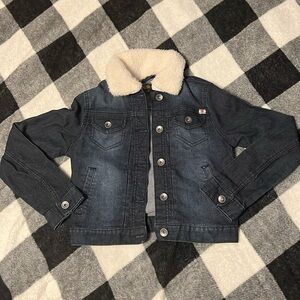 Lucky Brand Jean Jacket with removable Sherpa collar size Medium